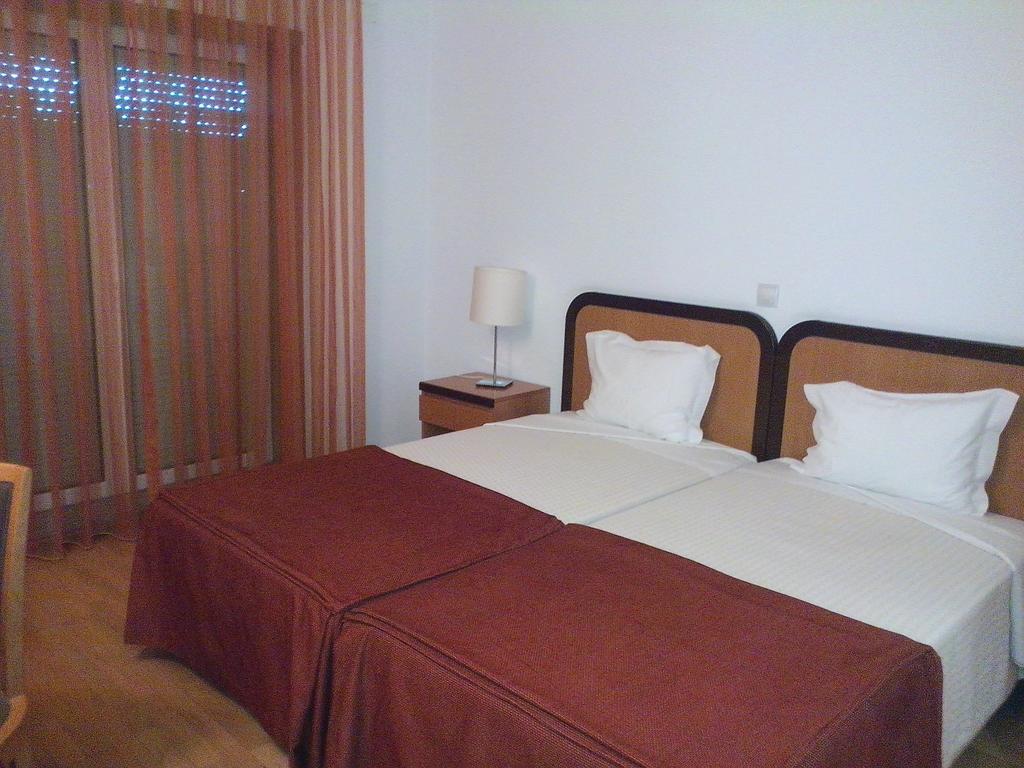 Hotel Mirafresno Miranda do Douro Room photo